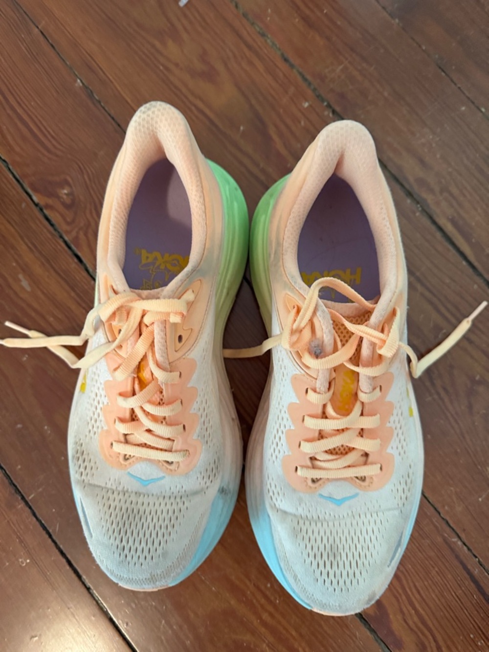 Running shoes